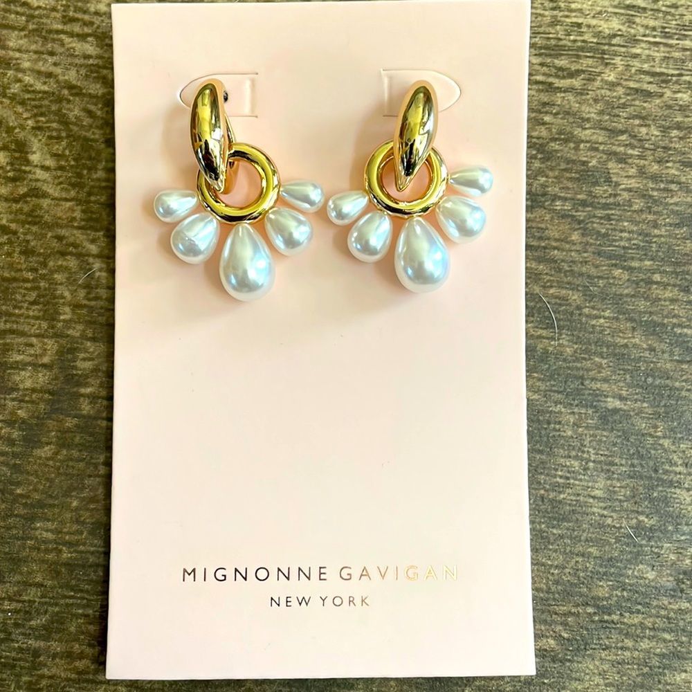 MIGNONNE GAVIGAN MARGOT PEARL DROP EARRING
